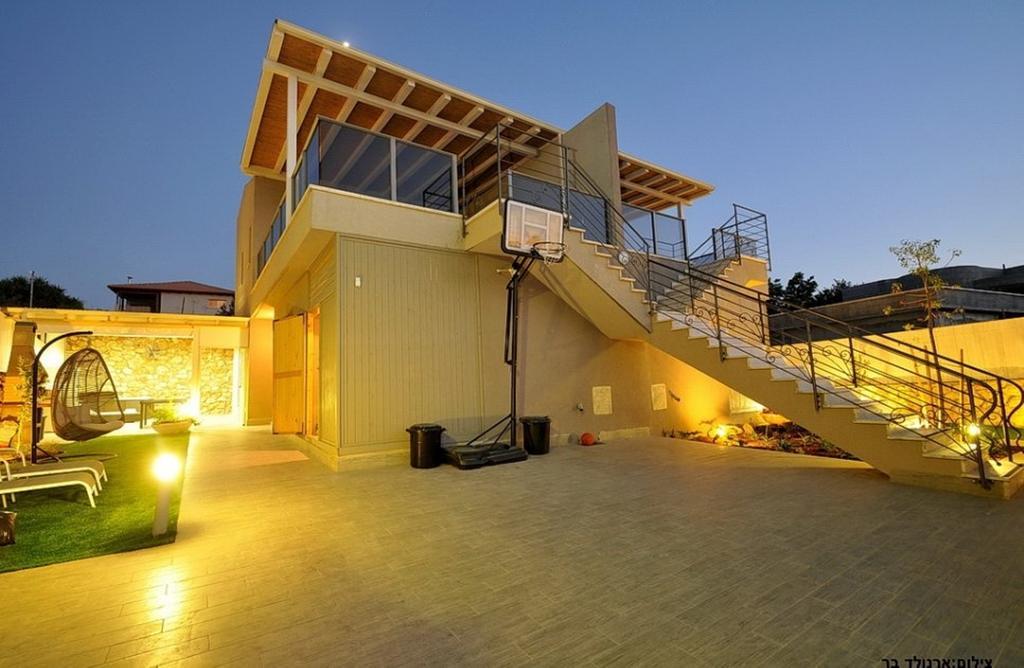 Between Sunrise And Sunset Suites Ya'ara Екстериор снимка