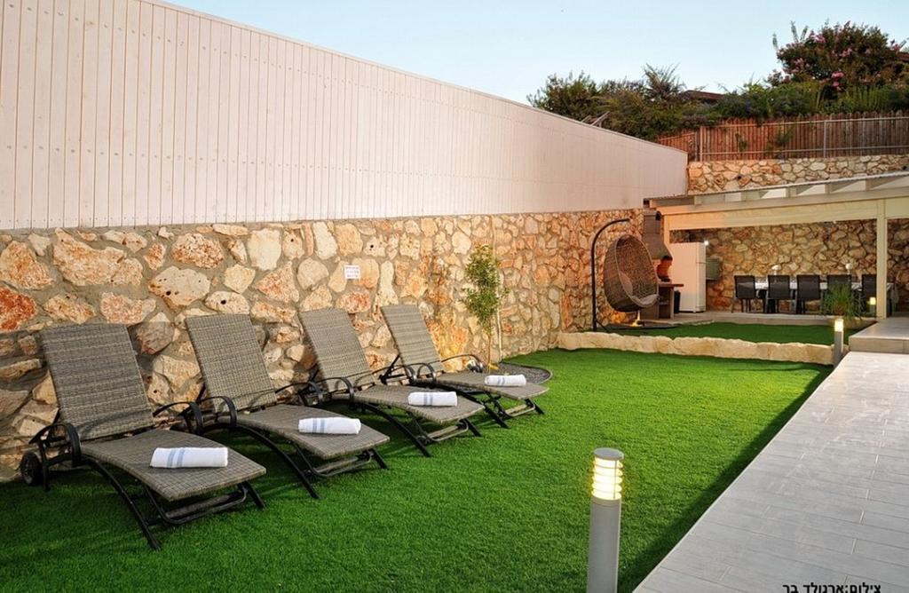 Between Sunrise And Sunset Suites Ya'ara Екстериор снимка