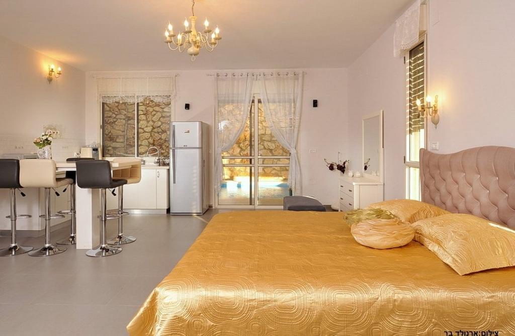 Between Sunrise And Sunset Suites Ya'ara Екстериор снимка