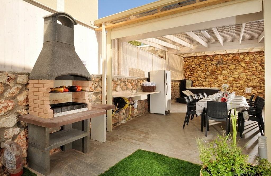 Between Sunrise And Sunset Suites Ya'ara Екстериор снимка