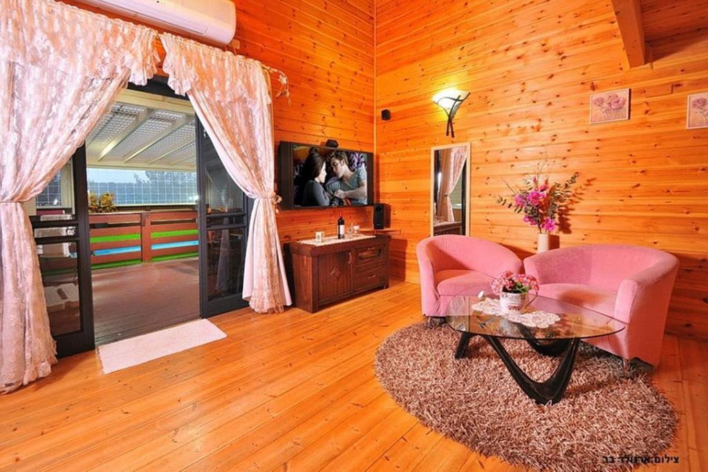 Between Sunrise And Sunset Suites Ya'ara Екстериор снимка