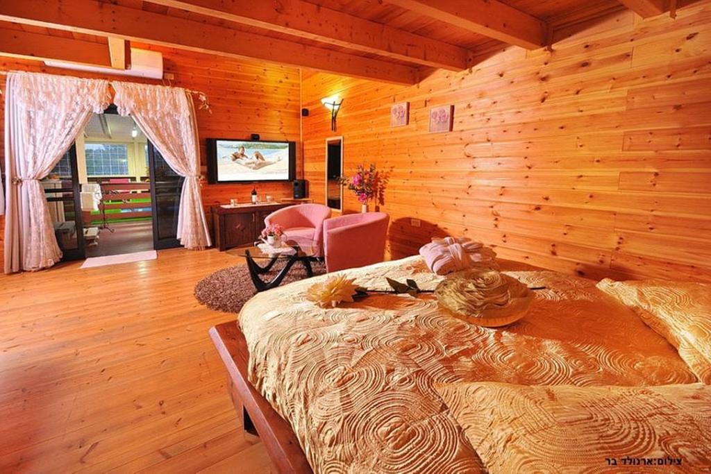 Between Sunrise And Sunset Suites Ya'ara Екстериор снимка